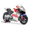 minichamps-honda-rc211v-motogp-2006-27-c-stoner-1-12.jpg