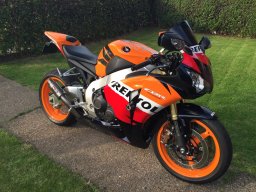 Stuzza11
